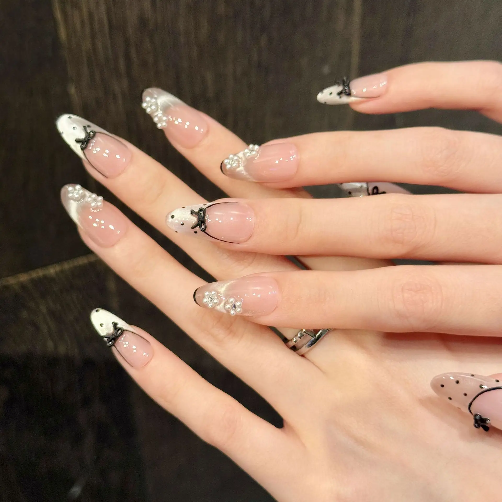 (420-m) 10 Pegatinas Redondas Hechas A Mano Para Uñas Postizas, Manicura A Presión.