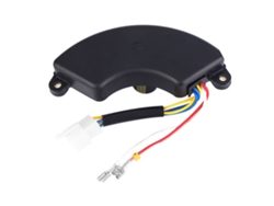 Regulador Automático De Voltaje (avr) Universal Para Generadores De 5-6,5 Kw 250 V 470 Μf, Estabilidad De Voltaje.