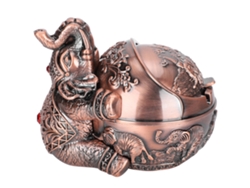 Elegante cenicero de aleación de zinc con un innovador diseño de elefante y relieve para el hogar, el hotel y la oficina.
