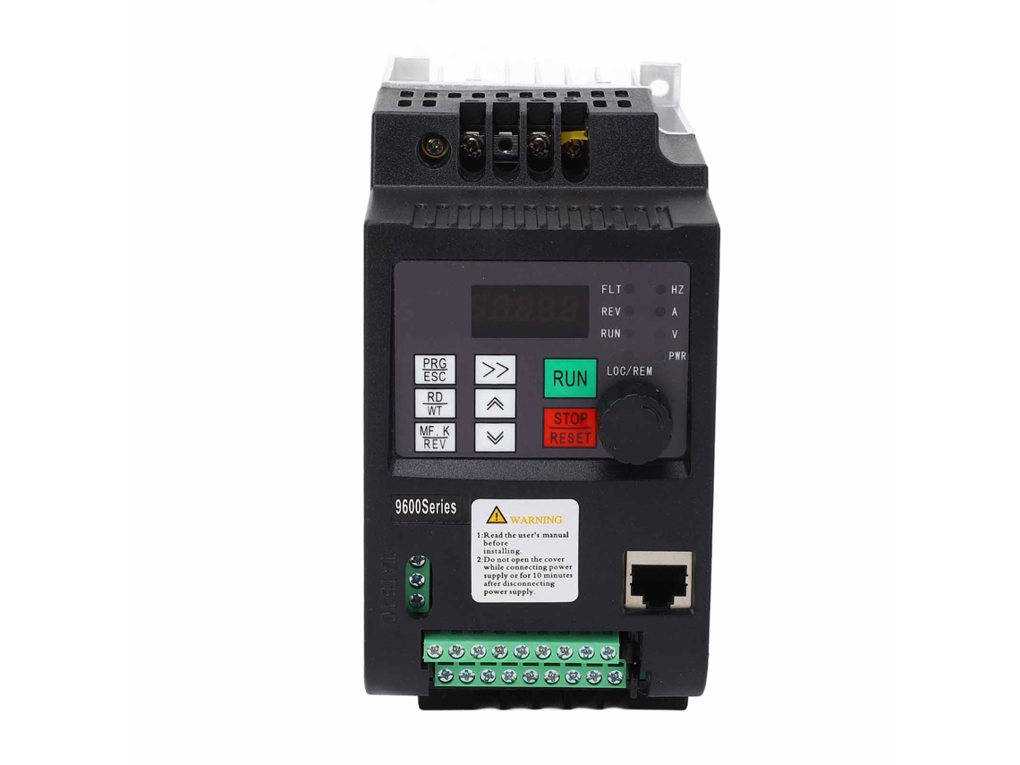 Convertidor VFD de 0,75 kW, monofásico de 110 V y trifásico de 220 V.