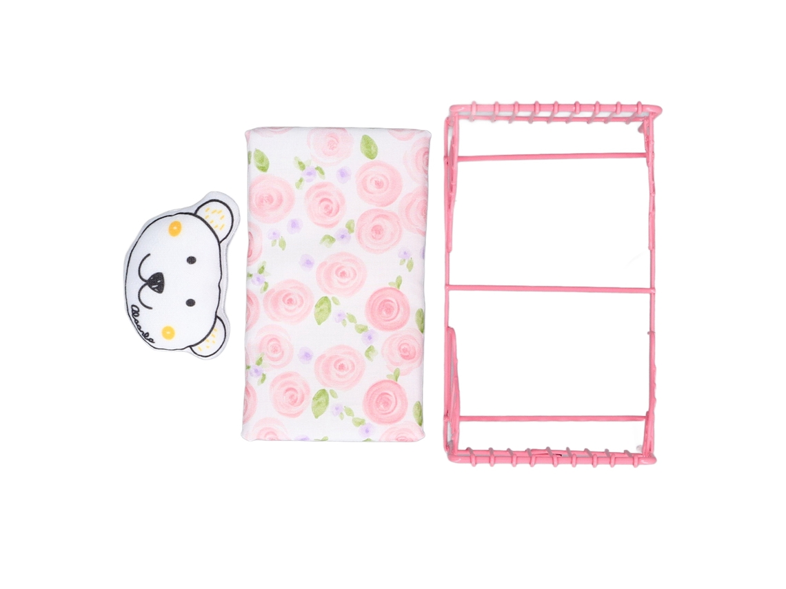 Cama De Metal Para Casa De Muñecas, Escala 1:12, Con Estampado De Flores Rosas Y Decoración De Oso.