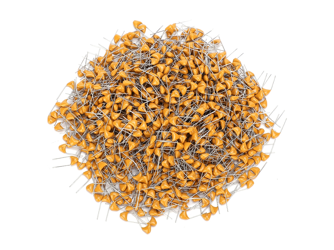 Condensador Monolítico Cerámico Multicapa 20pf 5.08mm 50v 10% 1000 Piezas