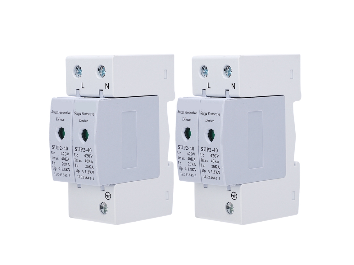 Dispositivo De Protección Contra Sobretensiones Antithunder 2p 40ka 420v Ca Sup240 Para Sistemas Fotovoltaicos Residenciales Y Comerciales.