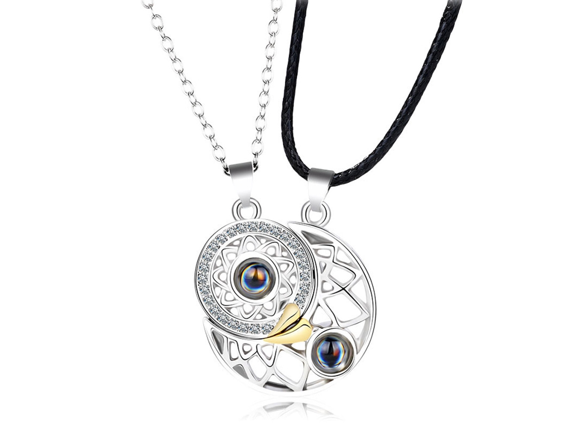 Collar Magnético Para Parejas Con Proyección De Sol Y Luna En 100 Idiomas. Regalo "te Amo" Para Parejas.