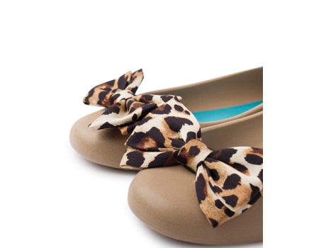 Zapatos OKA B Tabbie PVC para Mujer (36 - Beige-Chai)