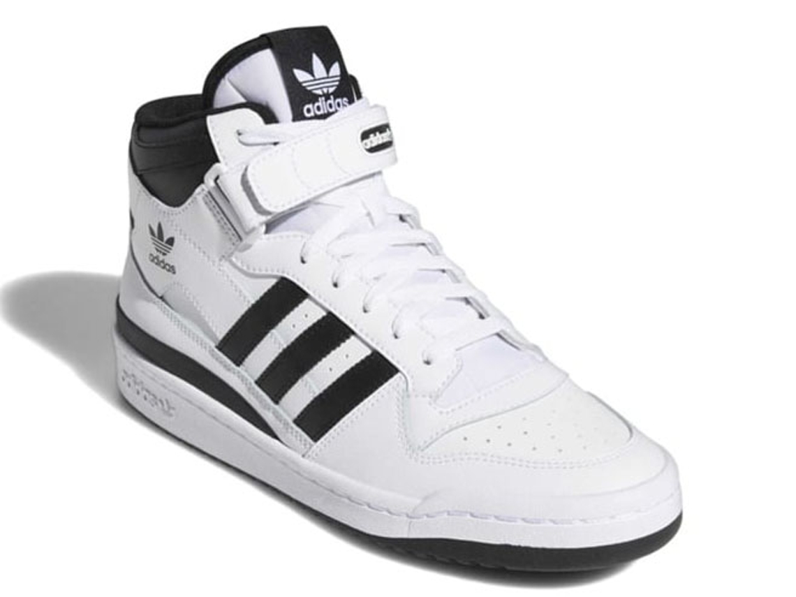 Adidas con caña hombre sale