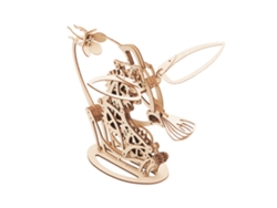Maqueta de madera 3D, diseño mecánico de colibrí. DAM