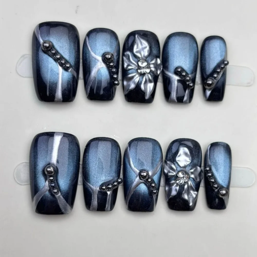 (b178-s) Juego De 10 Uñas Artificiales Hechas A Mano, Para Usar Y De Tipo Prensado.