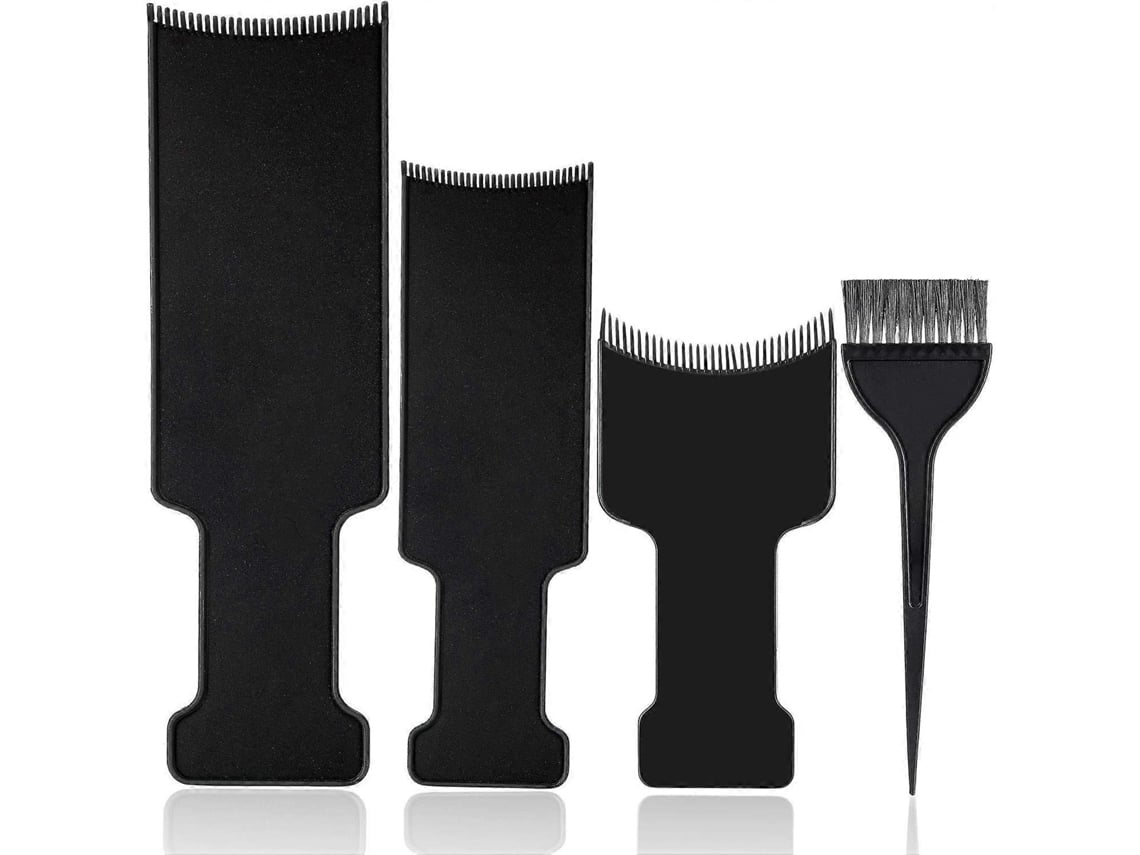 Conjunto de 4 tábuas de encerar com pincéis de cerdas de tamanhos variados para uso em salas de estar ou grandes espaços.