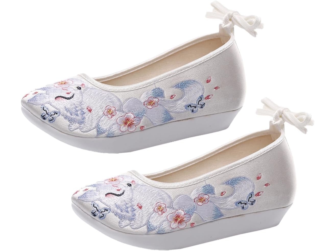 Prendas de vestir y calzado de tela china bordada