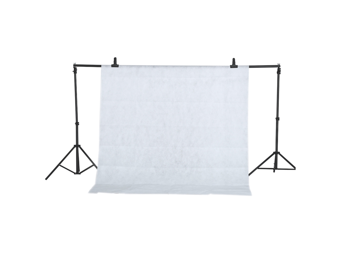 Papel tapiz en Tejida para estudio fotográfico, fondo blanco, cámara y accesorios de fotografía.