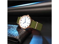 Relógio Analógico Quartz Geekthink Resistente À Água 30m Com Pulseira De Aço Inox (ouro Masculino)
