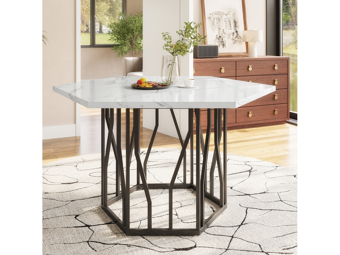Una Moderna Mesa De Comedor De Mármol Hexagonal, Adecuada Tanto Para El Comedor Como Para La Sala De Estar.