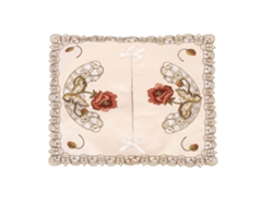 Una Caja De Pañuelos De Poliéster Cuadrada Bellamente Diseñada Con Bordado, Perfecta Para La Decoración Del Hogar.