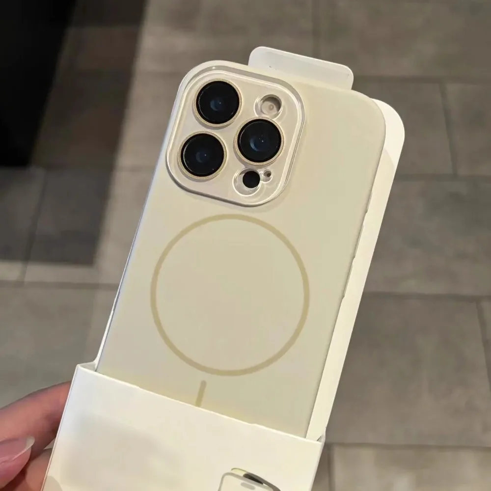 (vintage White Iphone 17 Pro Max) Funda Magnética De Silicona Líquida Para Iphone Con Función Magsafe.