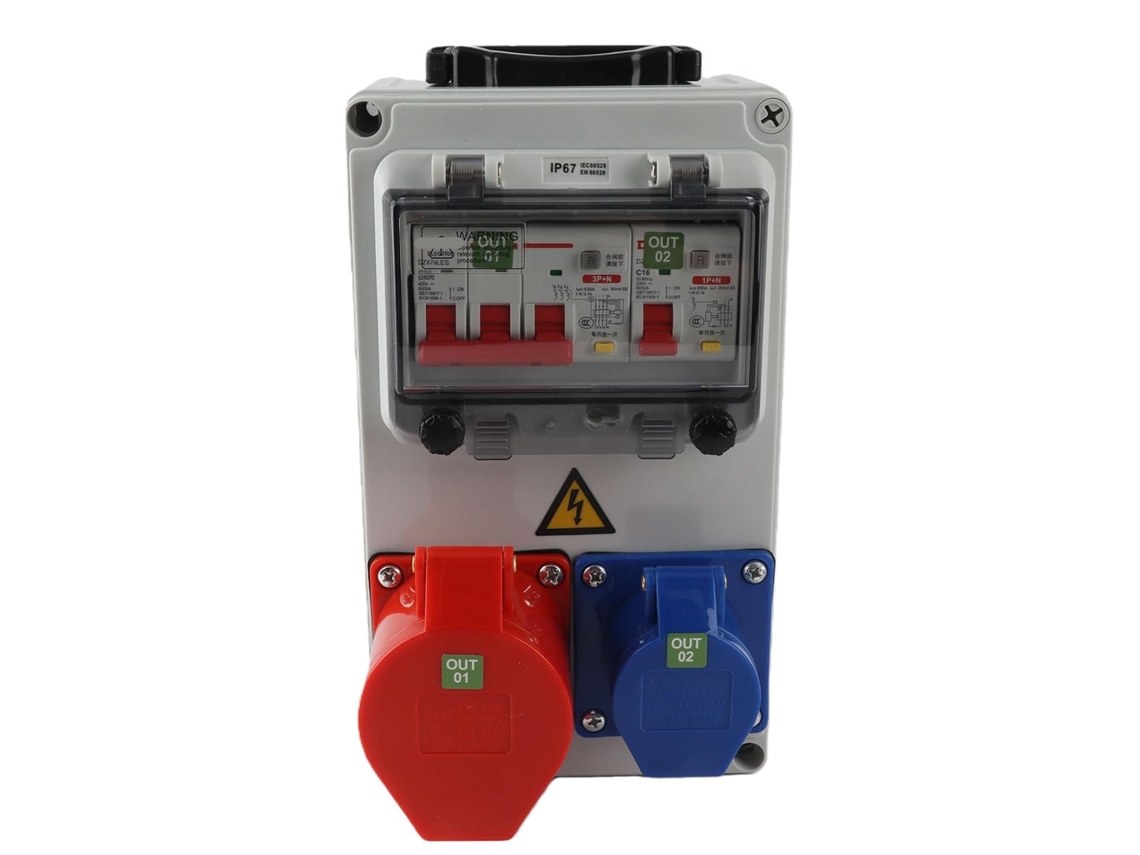 Caja De Conexiones Eléctrica Portátil Resistente A Golpes Para Disyuntores Industriales En Obras De Construcción.