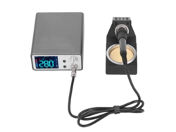 Soldador con pantalla digital y temperatura ajustable.