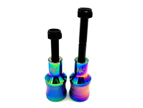 Estriberas Pegs Nokaic para Scooter Patinete Freestyle, 2 Unidades con Tornillos incluidos, Color Rainbow