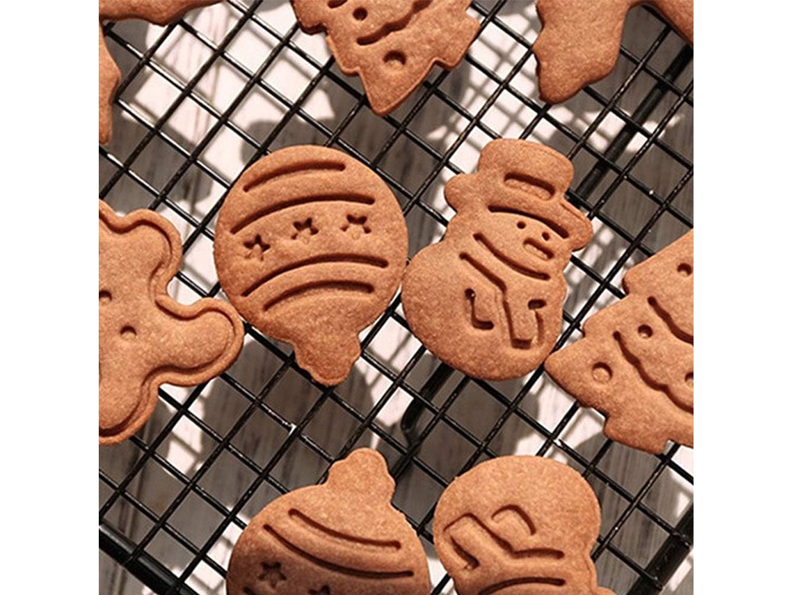 JEIIBRZUI Conjunto de 3 Moldes de Silicone em Formato de Árvore de Natal Boneco de Neve e Biscoitos de Gengibre
