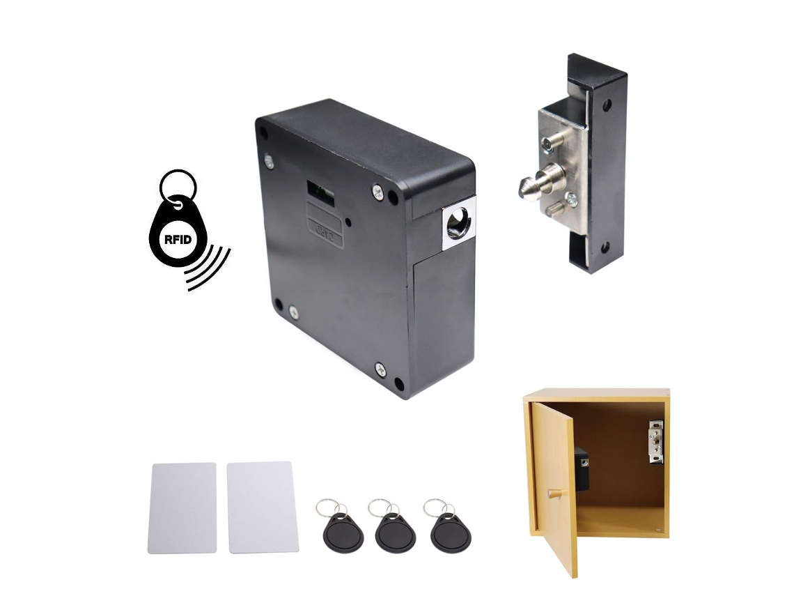 Armario De Madera Con Cerradura Electrónica Que Contiene 5 Tarjetas Ic