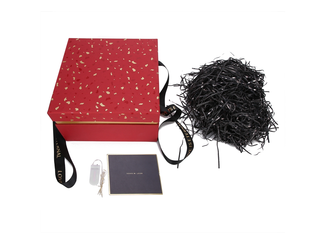 Caja de regalo cuadrada para labiales, cosméticos y aromaterapia. Estuche de almacenamiento para festivales. Rojo.