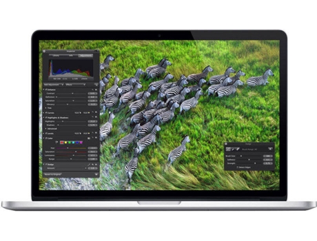 MacBook Pro Retina APPLE Plata (Reacondicionado Marcas Mínimas - 15'' - RAM: 16 GB - 256 GB SSD - Intel Core i7 2.5 Ghz - AMD Radeon R9 M370X y Int...