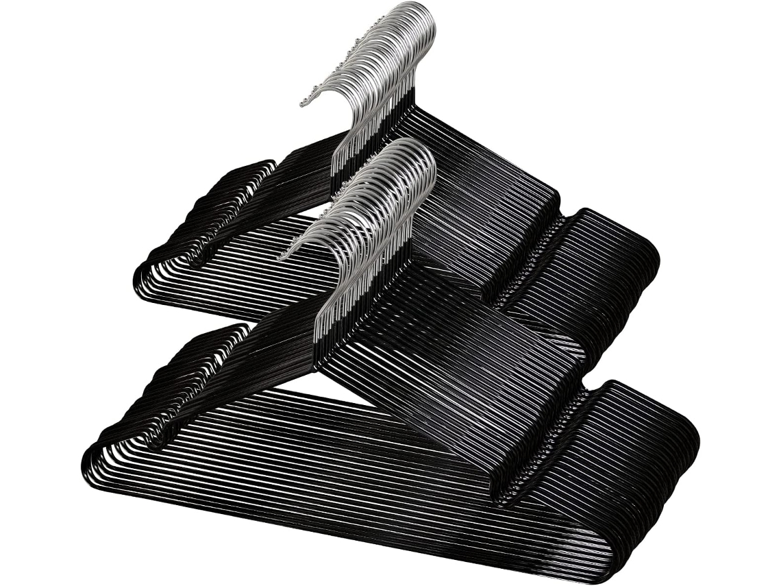COM-FORT HOUSE | Percha Metal | Color Negra | Antideslizantes y Resistentes | Perchas para Ropa | Ideal para Chaquetas, Pantalones o Blusas | 48 Unidades