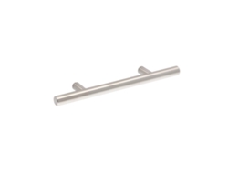 Tirador para mueble de acero inoxidable. Estilo Contemporáneo. Distancia entre ejes 96. en Acero Inoxidable SatinadoCAMBIO DE HARDWARE
