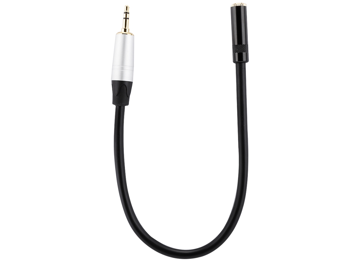 Adaptador de cable de audio, conector macho a hembra, plateado con extensión de audio dorada.