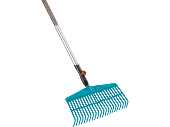 Rastrillo GARDENA 3020-23
