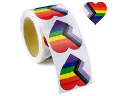 Pegatinas en forma de corazón con la bandera arcoíris del Orgullo LGBTQ+ para concienciar sobre el movimiento Progress Pride.