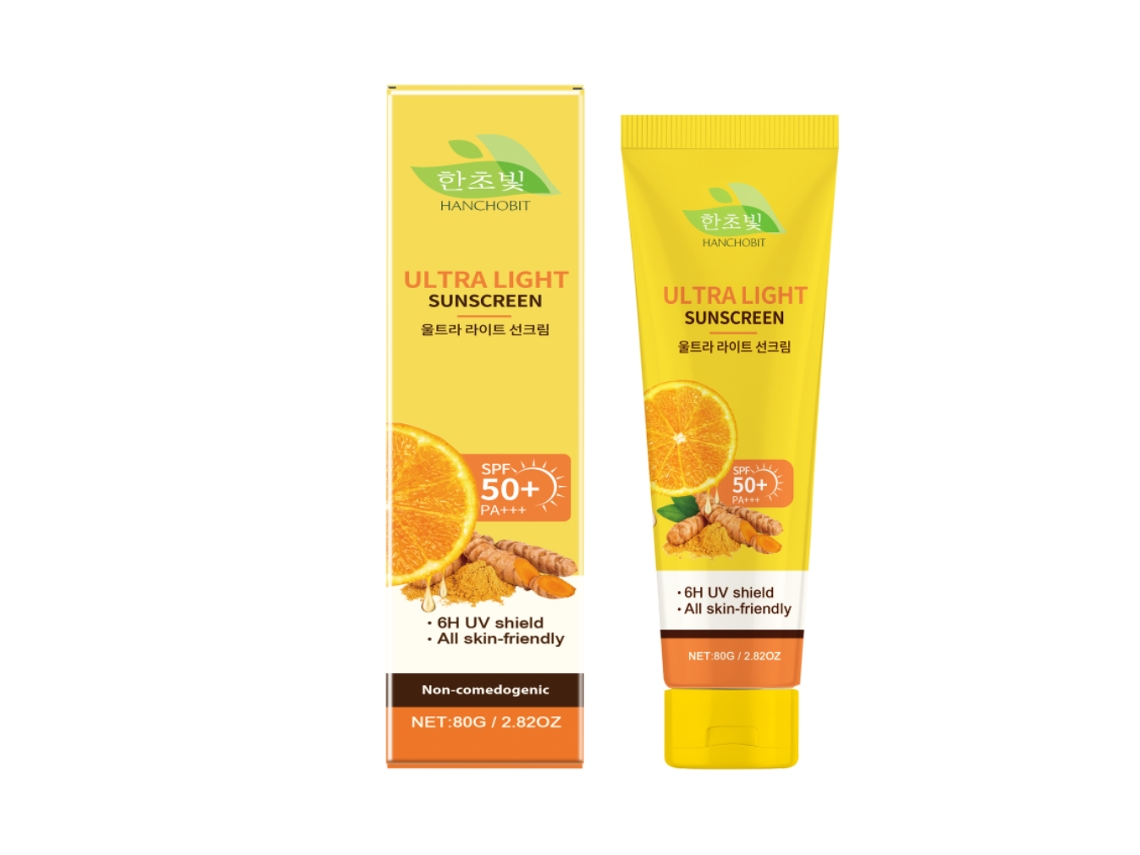 Protector solar ultraligero SPF 50, sin brillo, alta protección.