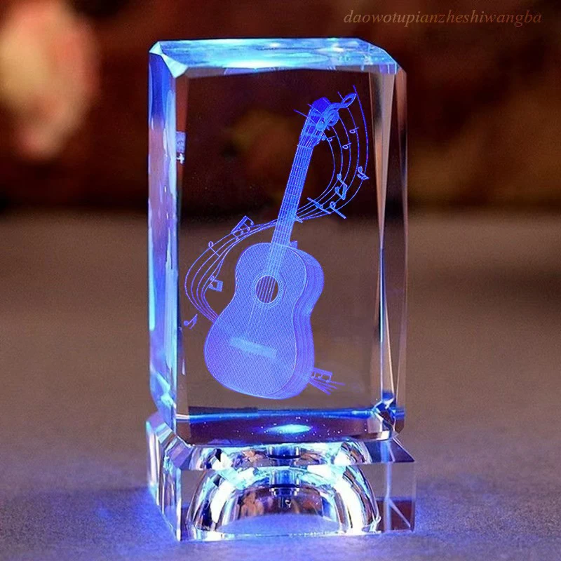 Estatua De Instrumento Musical De Cristal En 3d (con Base Led), Ideal Para Amantes De La Música Y Decoración Del Hogar.