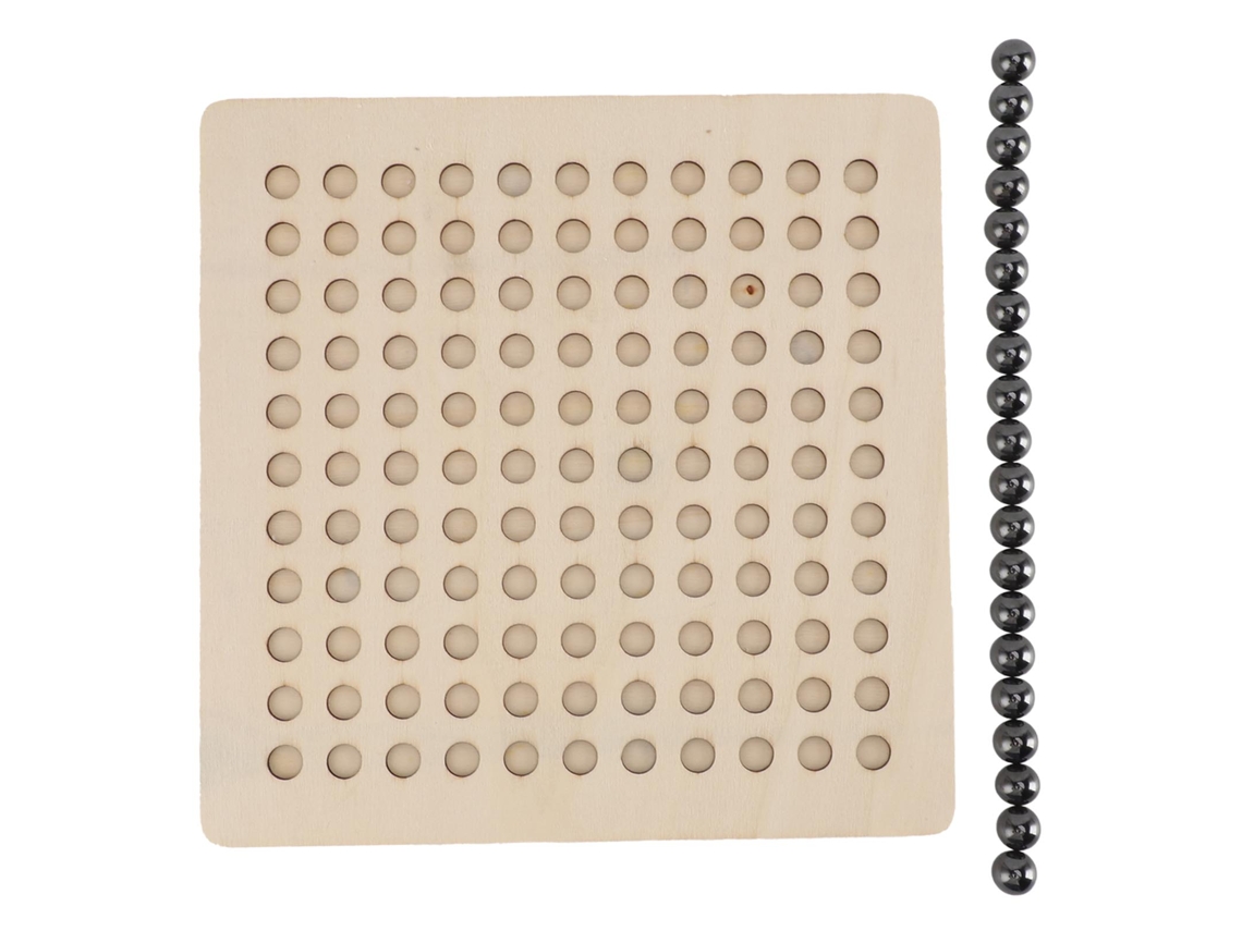 Juego de ajedrez con piedras para el desarrollo de habilidades
