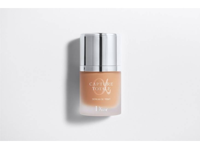 Base DIOR Capture Totale Souros De Teint 040