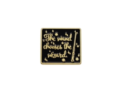 Pin Harry Potter La Varita Elige Al Mago 3x3x0.5 Cm B.active