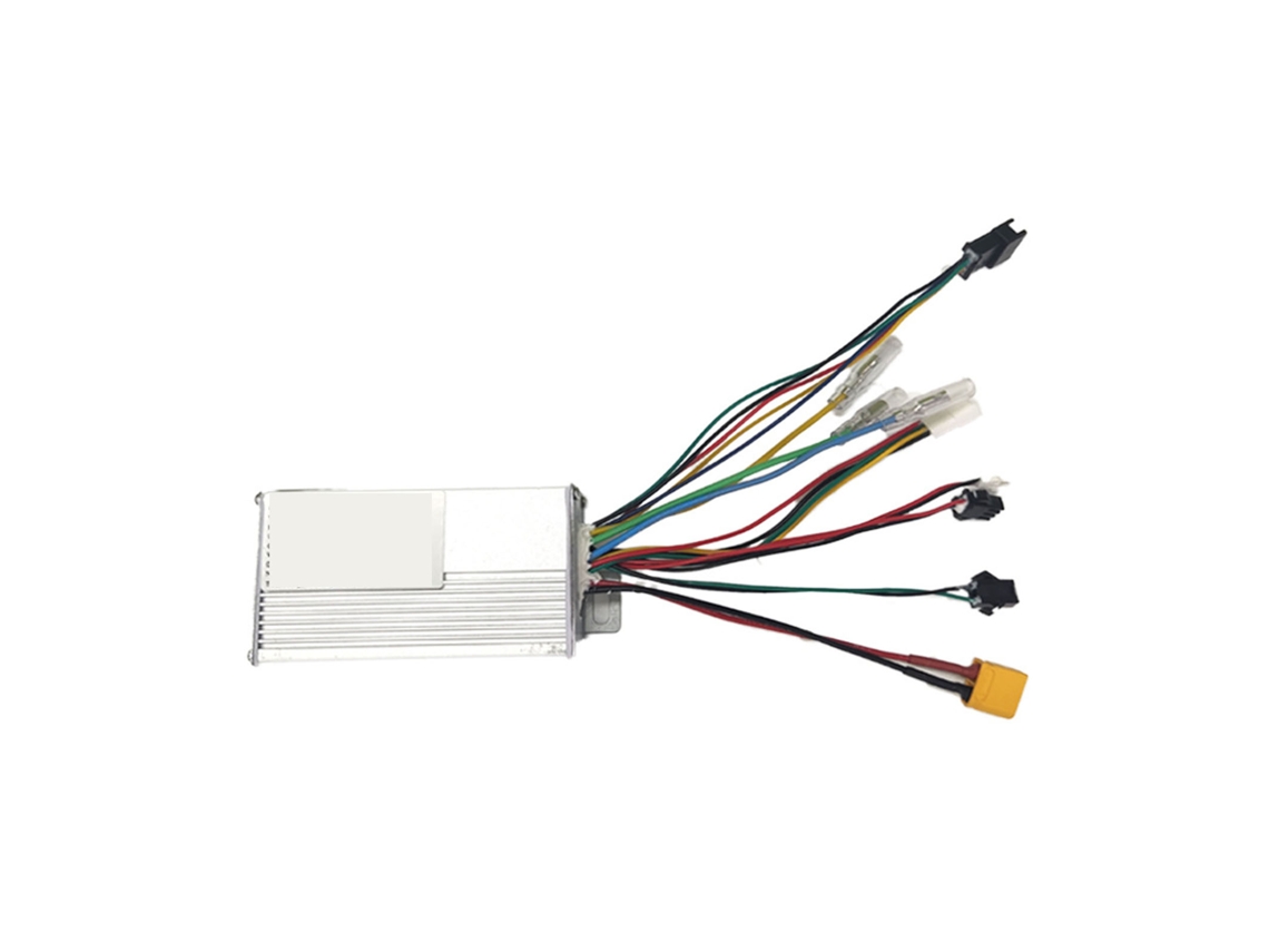 Controlador Para Patinete Eléctrico De 350 W Con Motor Sin Escobillas, Construcción Metálica Ligera Y Potente.