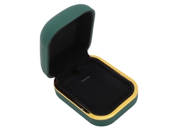 Caja Colgante Rectangular Con Luz Led, Bordes Redondeados E Interior De Terciopelo Verde Oscuro.