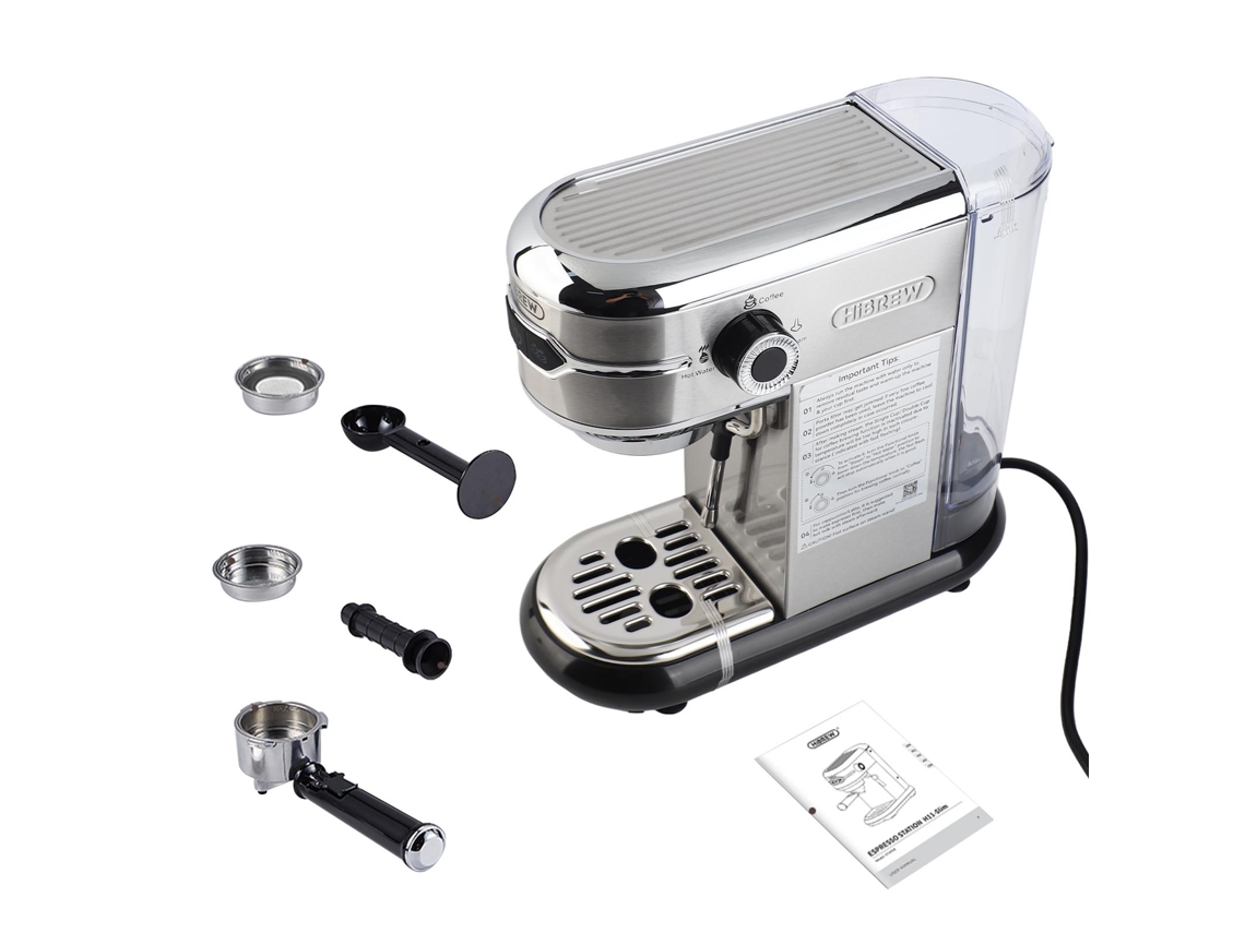 Cafetera compacta con espuma y control táctil.