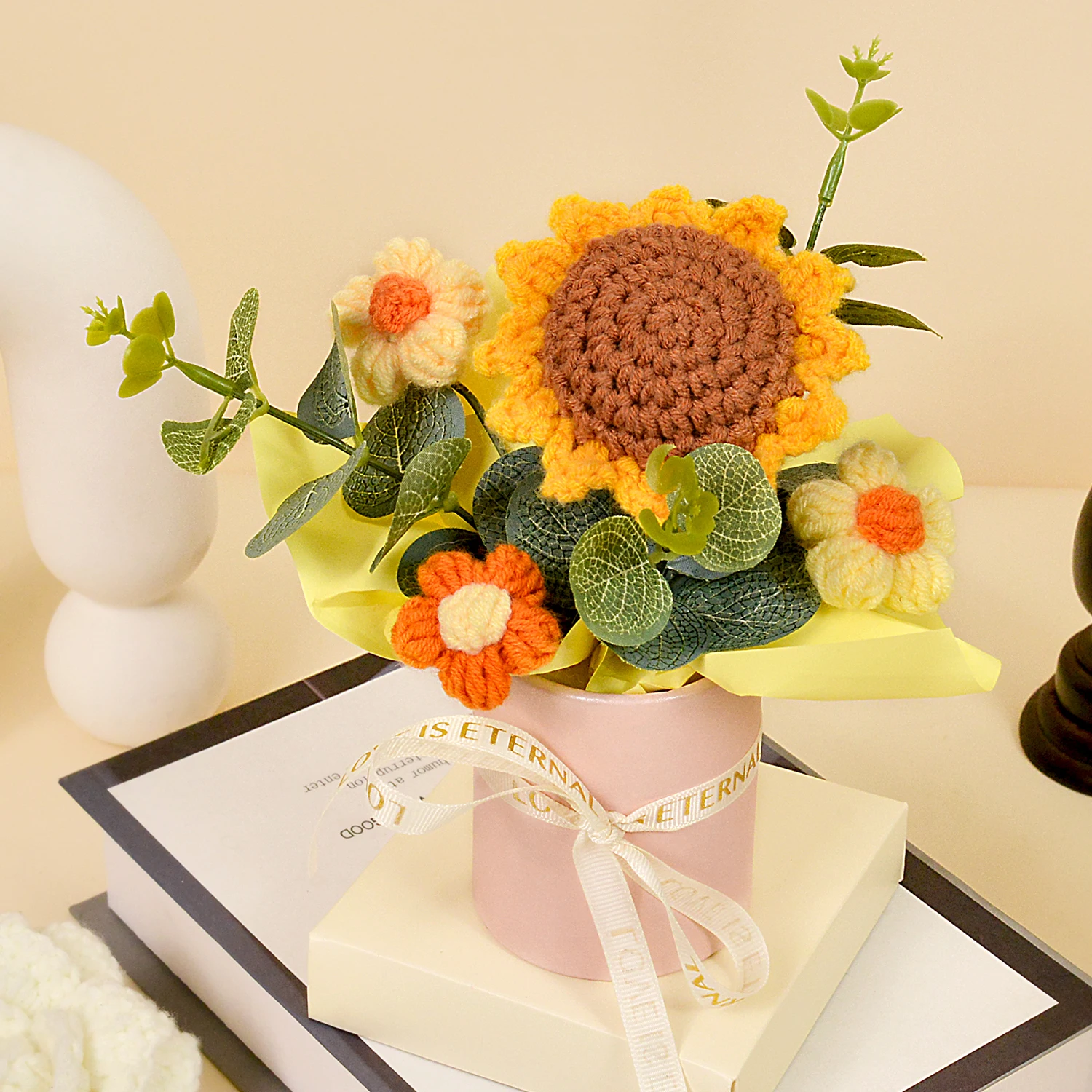 (amarillo) Ramo Tejido A Mano A Crochet, Decoración Para El Hogar Y Regalo Para Mujeres, Esposas Y Madres.