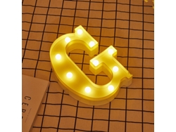 Letra LED G Iluminada con Luz Blanca Cálida, Altura 22cm, Funcionamiento a Pilas 2*AA