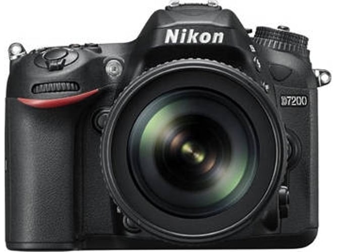 Kit Cámara Réflex NIKON D7200 + AF-S DX NIKKOR 18-105mm (Negro - 24.2 MP - Sensor: DX - ISO: 100 a 25600)
