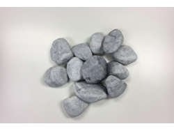 Piedra Gris Venture: Una Opción Excepcional Para Tus Proyectos De Construcción Y Decoración. Esta Caliza Marmórea Se Asemeja Al Gris Azulado, Pero Con Un Tonalidad Más Gris Que Azul, Lo Que La Convierte En Una Elección Versátil Y Elegante.


En Su Estado Seco, La Piedra Gris Venture Presenta Un Color Claro Que Casi Roza El Blanco, Mientras Que Al Mojarla El Tono Se Transforma En Un Gris Oscuro. Esta Dualidad De Colores Le Otorgará A Tu Proyecto Un Toque Contemporáneo Y Sofisticado, Ideal Para Interiores Modernos Y Exteriores Atractivos.


Incorpora La Piedra Gris Venture En Tus Diseños Y Crea Espacios Únicos Que Deslumbran Con Su Estética Fresca Y Atemporal.