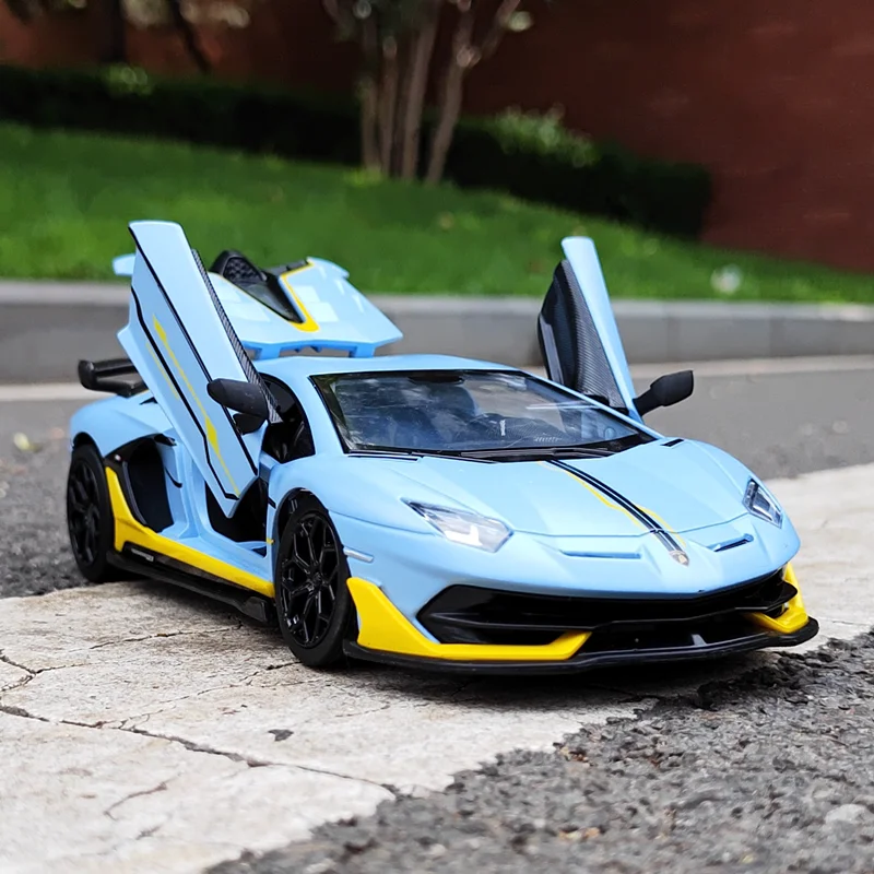 (azul) Miniatura De Carro Em Escala 1:24, Feita De Metal Fundido, Com Efeitos De Som E Luz.