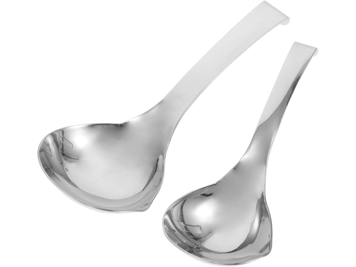 Juego de 2 cucharones de acero inoxidable para sopa con pico vertedor.