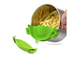Colador De Cocina Con Pinza De Silicona, Universal, Tamaño Versátil, Color Verde.