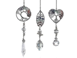 Conjunto de 3 colgantes de cristal con forma de arcoíris y árbol de la vida en forma de corazón (2025).