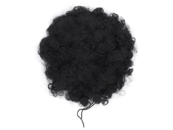 Peinado con extensiones de cabello enrolladas, estilo corto y rizado