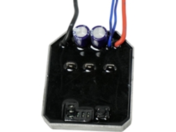 La Placa De Control De La Máquina De Corte Admite Una Corriente De Hasta 55 A Durante La Fabricación.