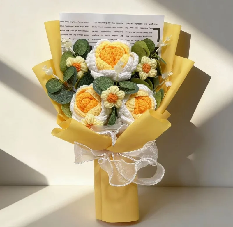 Buquê De Rosas Artificiais De Crochê (amarelo) - Presente Criativo Para O Dia Dos Namorados